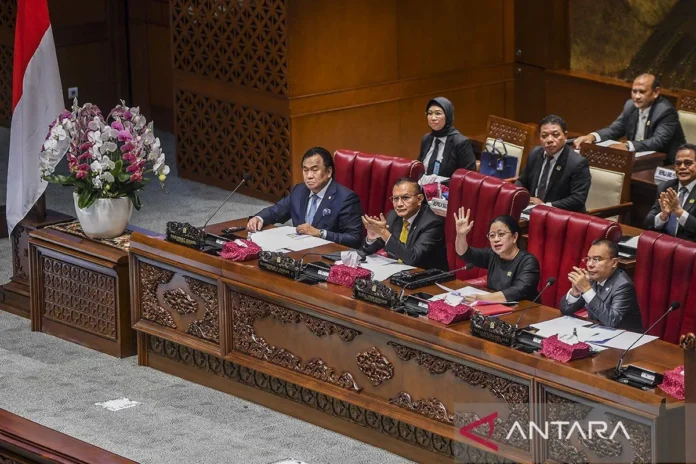 DPR Chair Puan Maharani leads the 14th Plenary Session of the Fourth Session of the 2023-2024