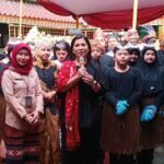 Vice Chairperson of the SMPN 252 Jakarta Committee, Betty Maria, S.E.