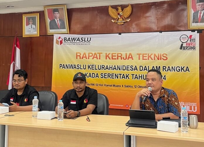 Panwaslu-Kecamatan-Penjaringan-Holds-Technical-Work-Meeting-to-Boost-Election-Oversight-for-2024-DKI-Jakarta-Polls